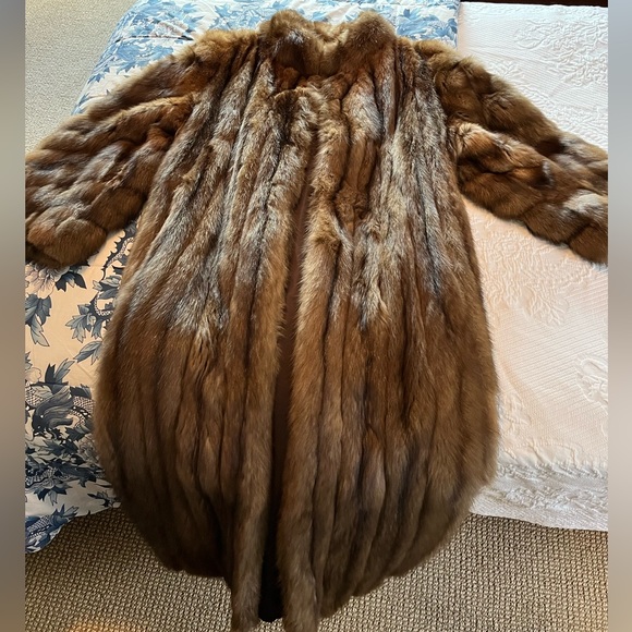 Sable fur coat Peter Duffy - Picture 2 of 16